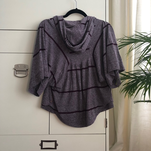 ALTERNATIVE APPAREL Poncho - Picture 4 of 5